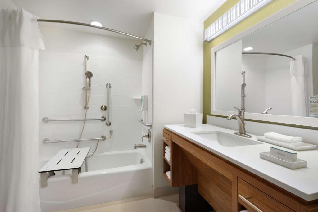 Home2 Suites By Hilton Middleburg Heights Cleveland photo 3