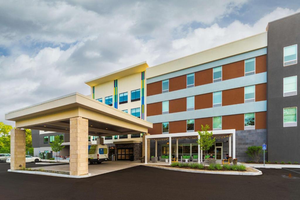 Home2 Suites By Hilton Minneapolis-Mall of America, photo 1