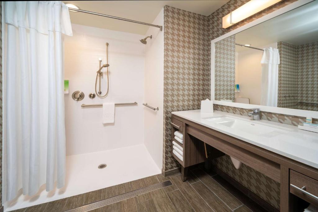 Home2 Suites By Hilton Minneapolis-Mall of America photo 3