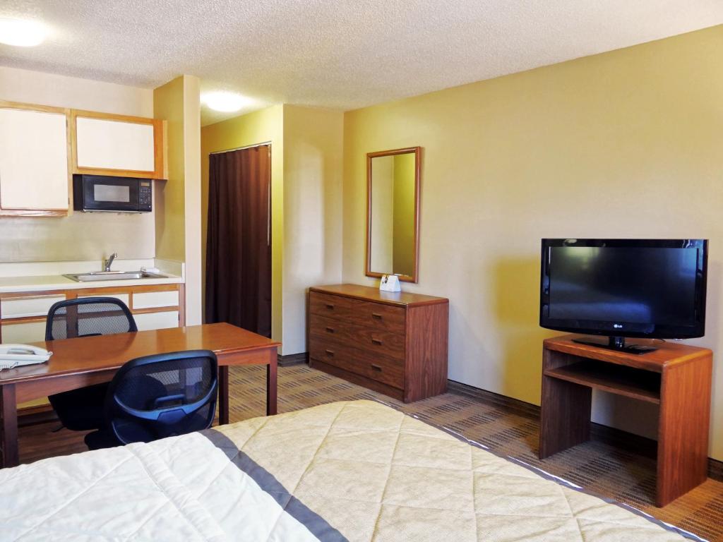 HomeStay Suites photo 4