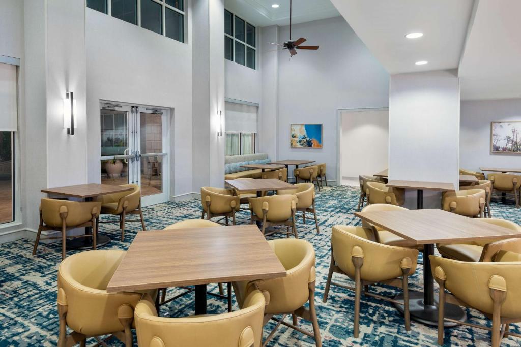 Homewood Suites by Hilton Tampa Airport - Westshore photo 4
