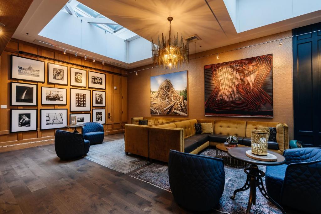 Hotel Lucia photo 2