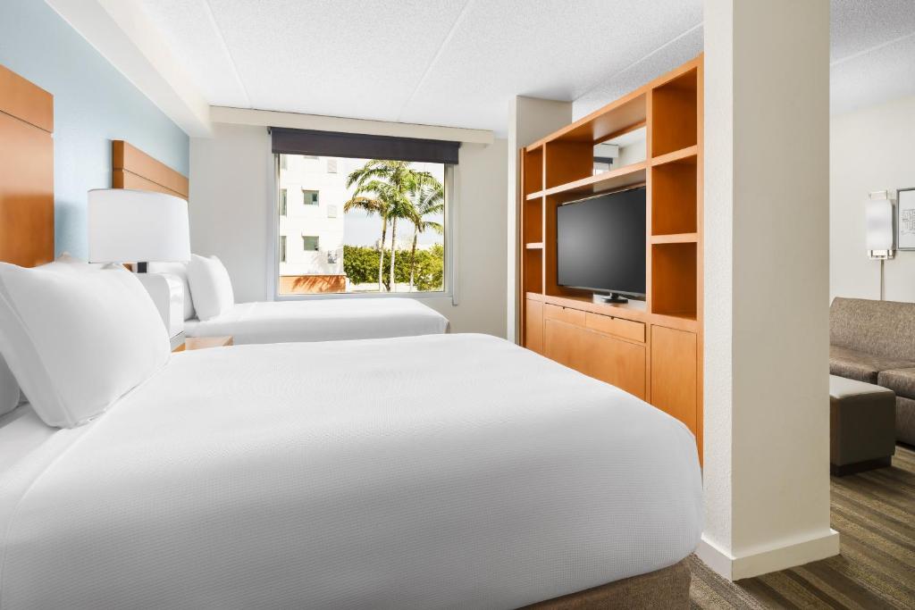 Hyatt House Fort Lauderdale Airport/Cruise Port photo 2