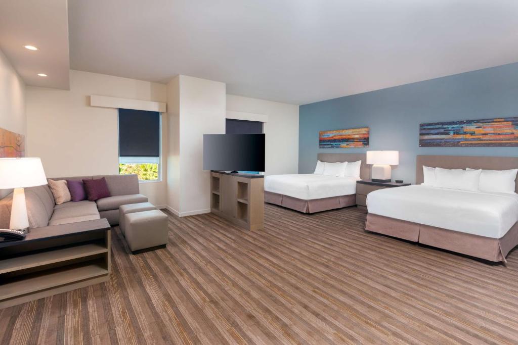 Hyatt House Orlando Airport photo 2