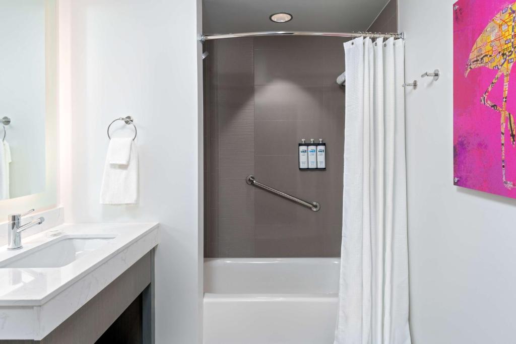 Hyatt House Orlando Airport photo 3