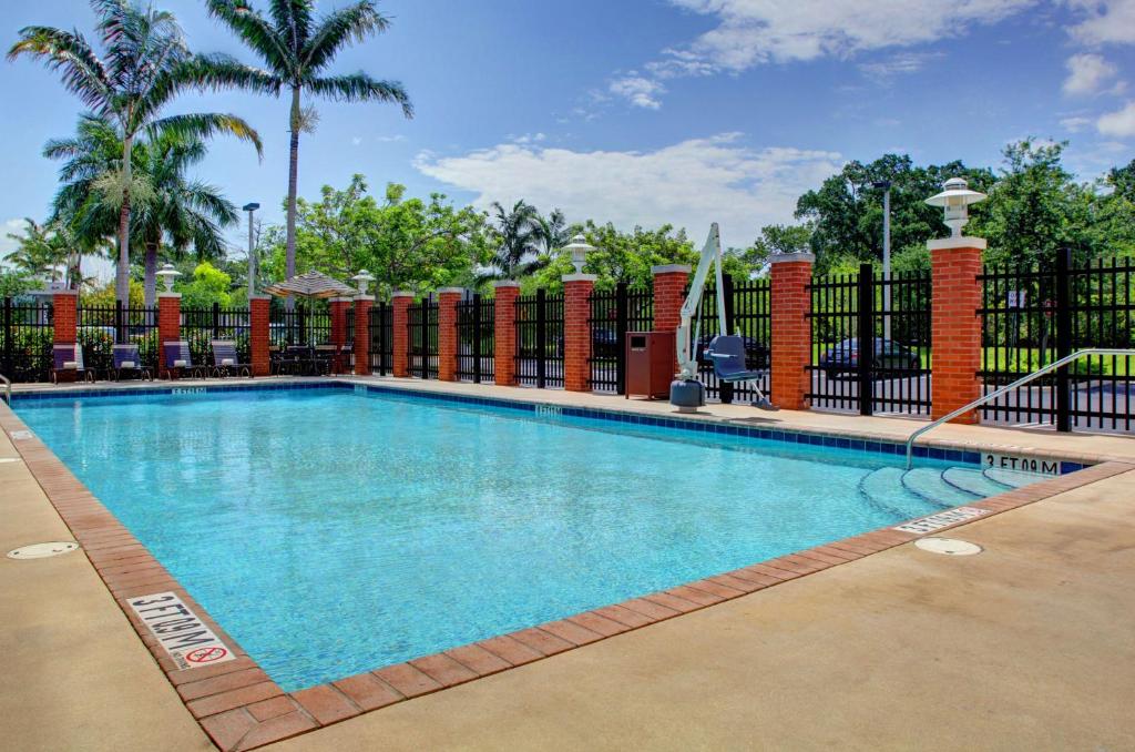 Hyatt Place Fort Lauderdale Airport/Cruise Port photo 3