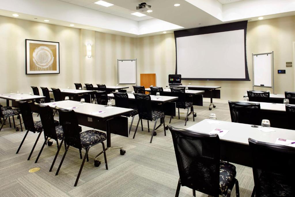 Hyatt Place Miami Airport East photo 3