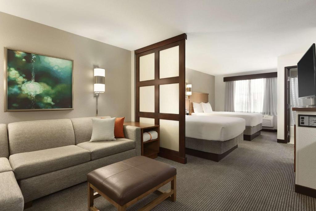 Hyatt Place Portland Airport/Cascade Station photo 2