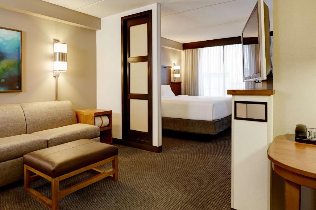 Hyatt Place Raleigh Durham Airport photo 2