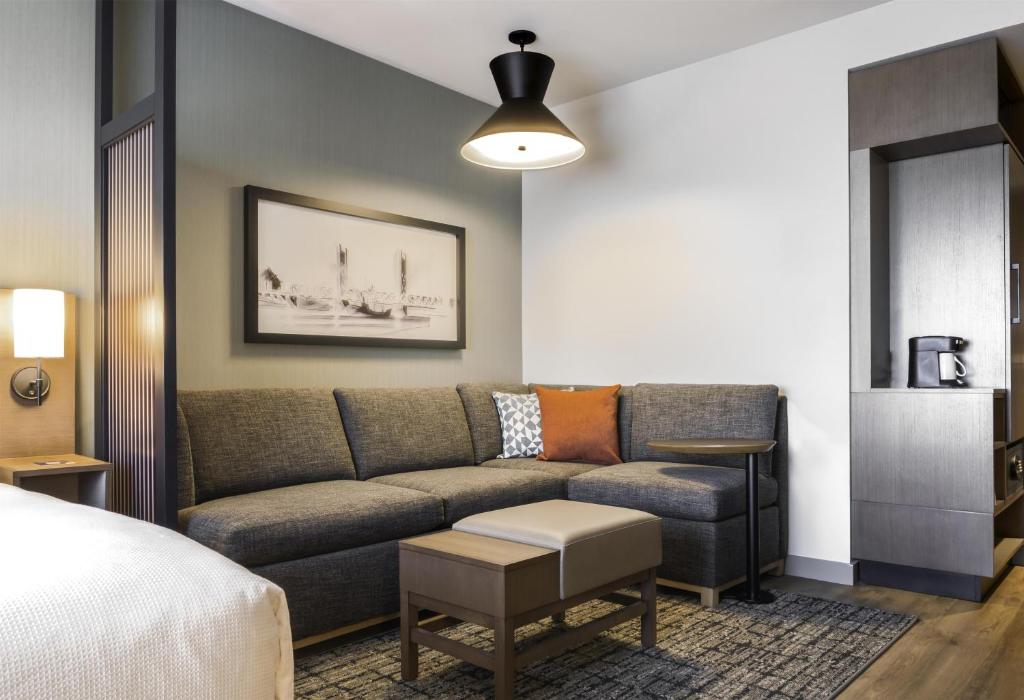 Hyatt Place Sacramento International Airport photo 3