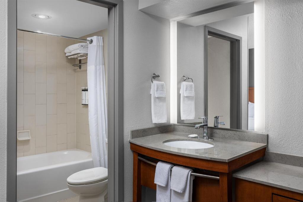 Hyatt Place Sterling Dulles Airport North, photo 1