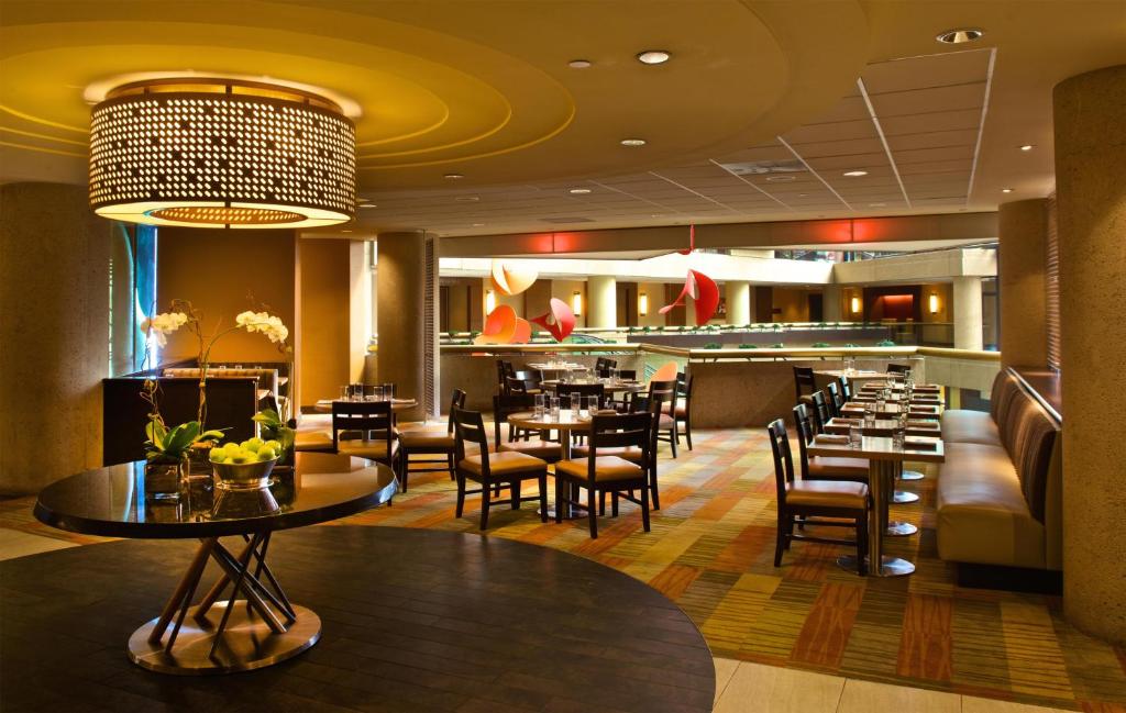 Hyatt Regency Crystal City at Reagan National Airport photo 4