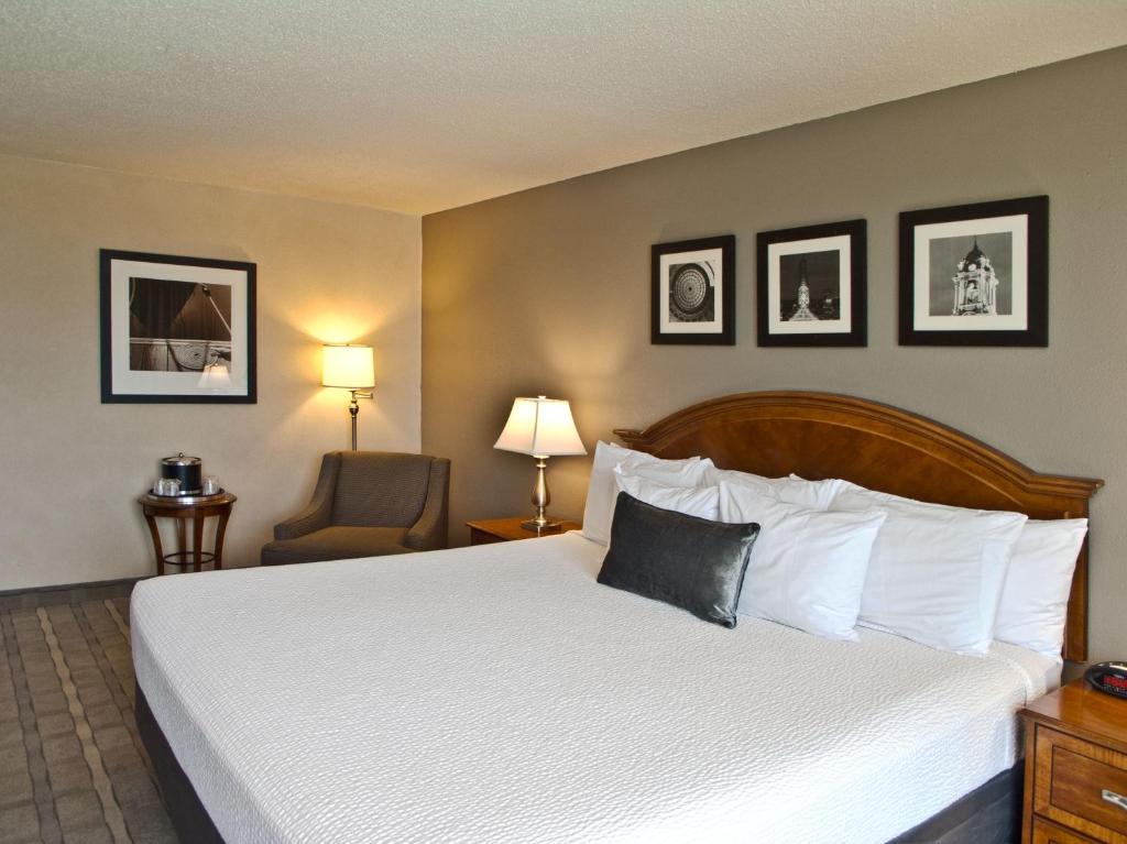 Inn at the Convention Center, photo 1