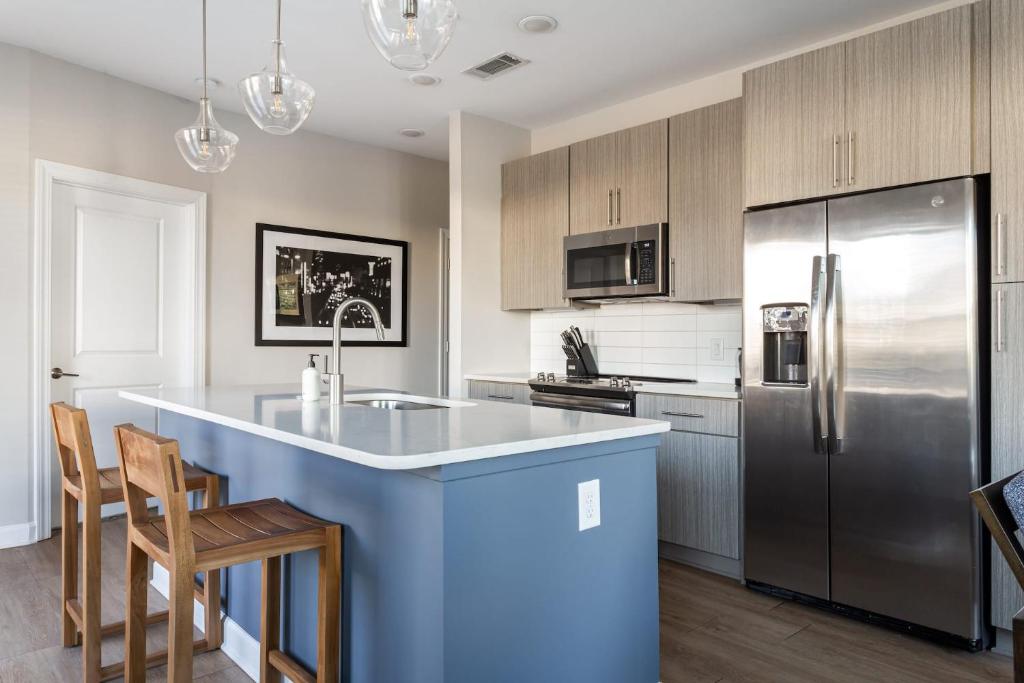 Kasa Freemorewest Charlotte photo 3