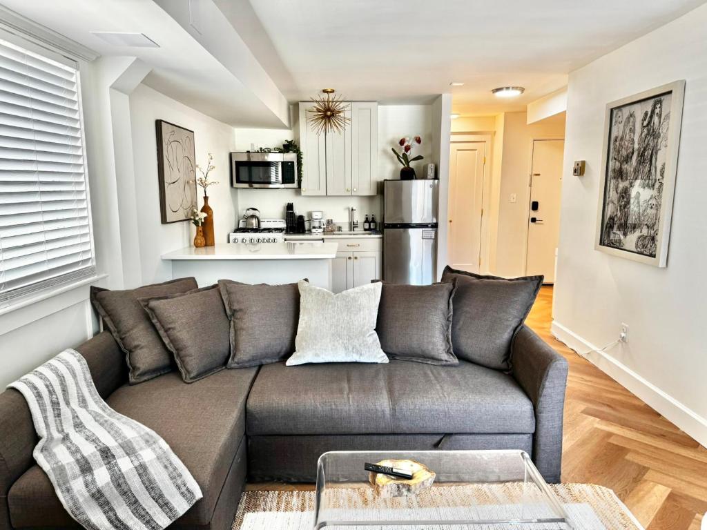 King Studio Executive Suite - Free Parking - National Landing, photo 1