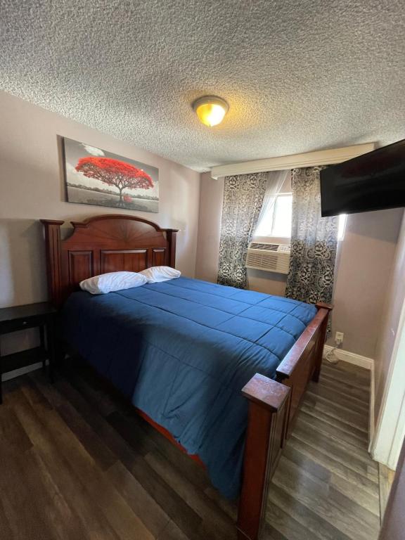 LA Adventurer Hotel photo 4