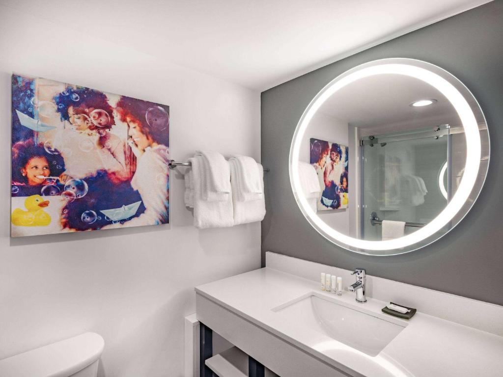 La Quinta by Wyndham Chicago O'Hare Airport photo 3