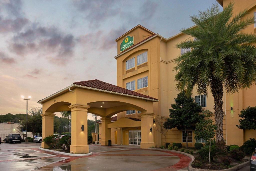 La Quinta by Wyndham Houston IAH Bush Intl Airport E photo 3