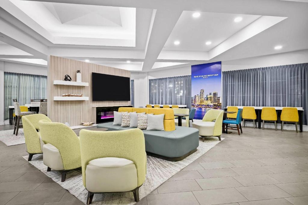 La Quinta by Wyndham Miami Airport West photo 4