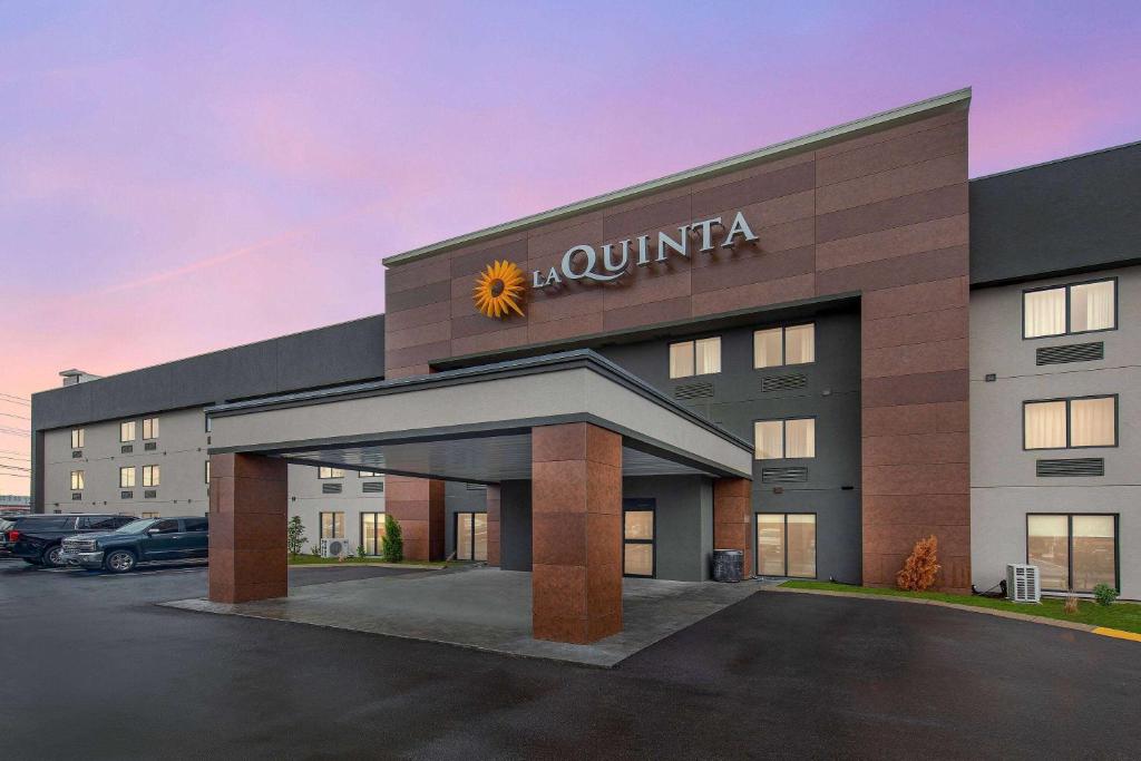 La Quinta by Wyndham Nashville Airport, photo 1