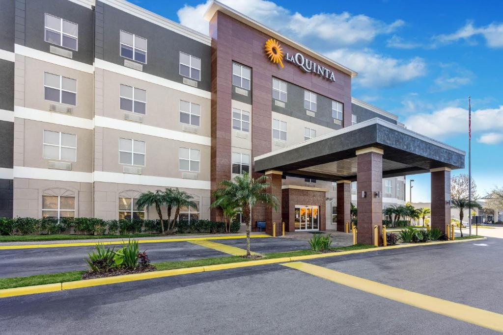 La Quinta by Wyndham Tampa Central, photo 1
