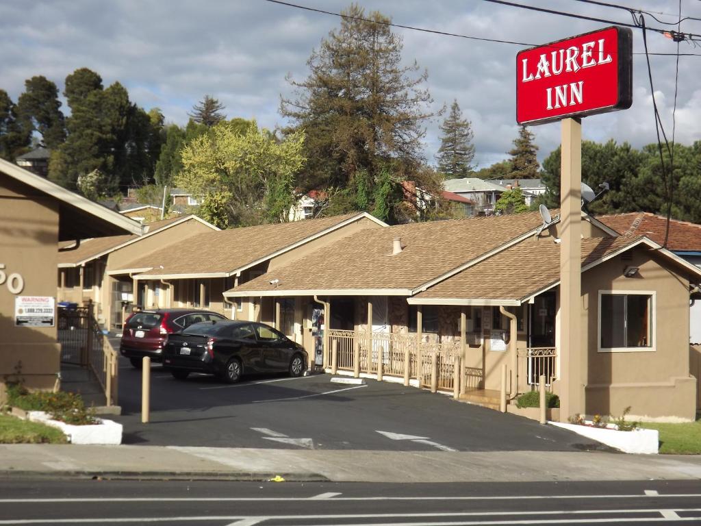 Laurel Inn, photo 1