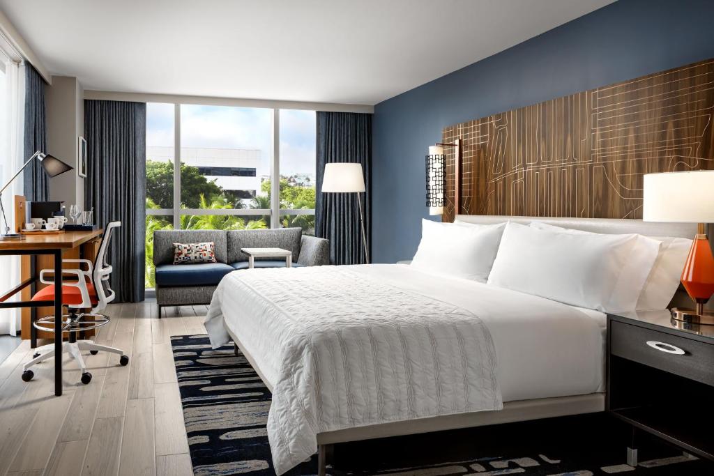 Le Meridien Dania Beach at Fort Lauderdale Airport photo 2