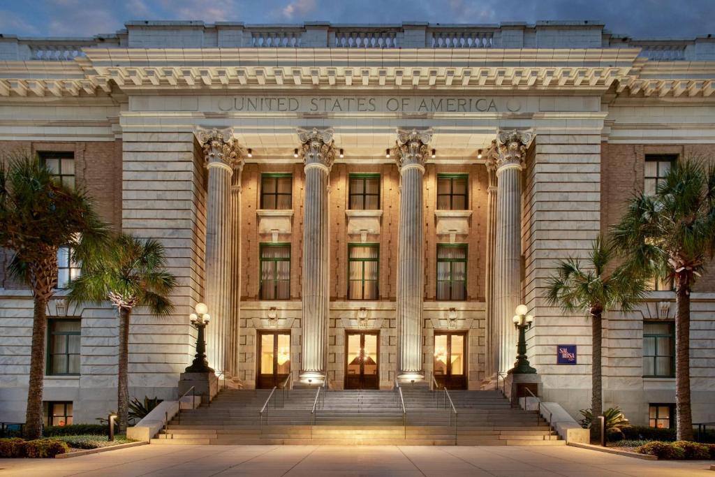Le Meridien Tampa, The Courthouse, photo 1