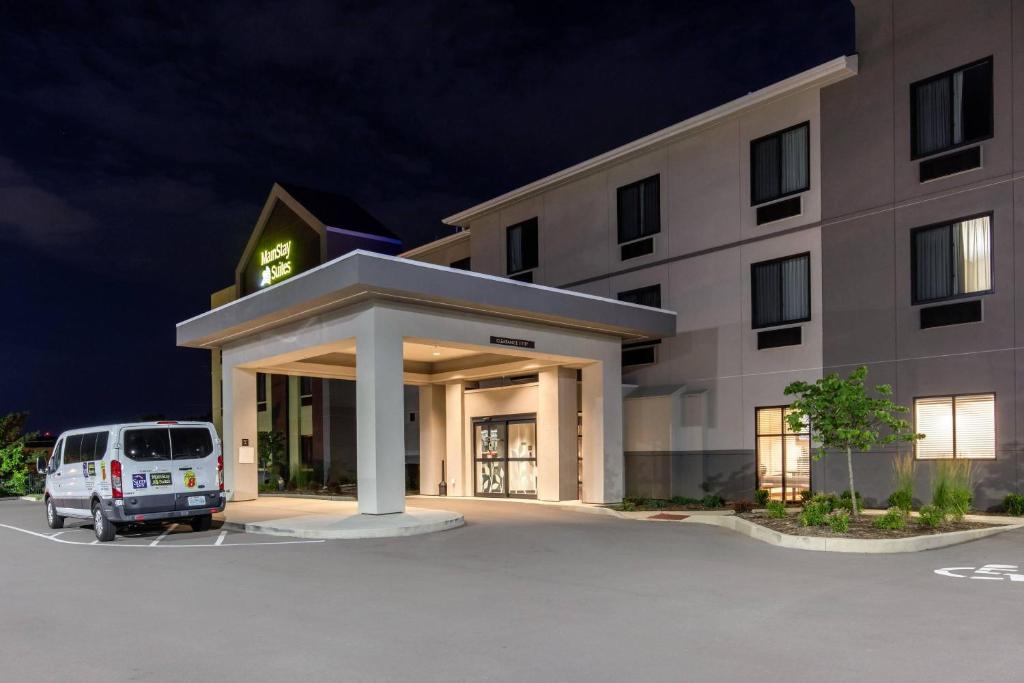 MainStay Suites St Louis Airport photo 4