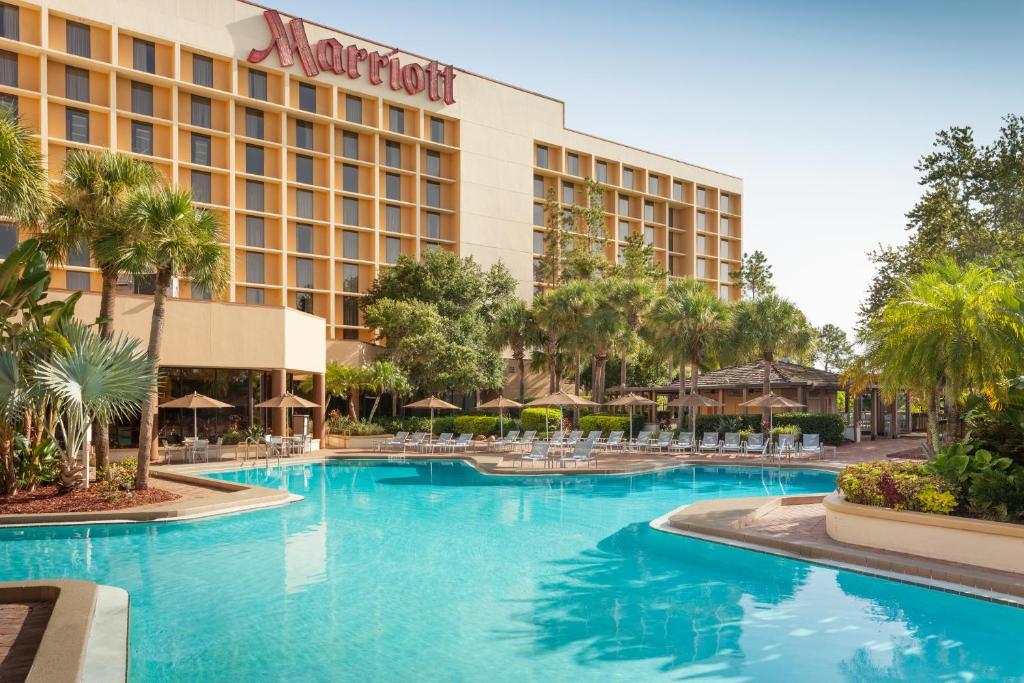 Marriott Orlando Airport Lakeside photo 2