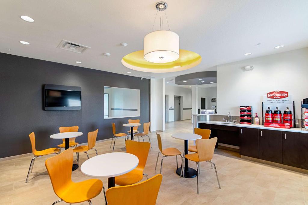 Motel 6 Austin Airport photo 4
