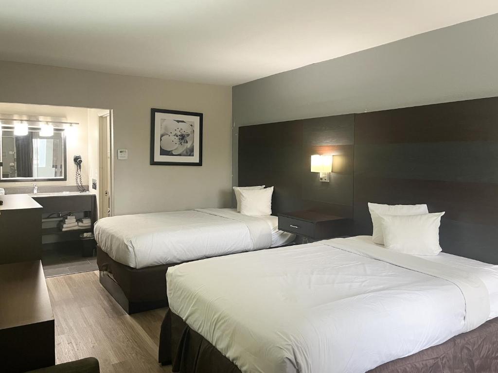 Motel 6 Charlotte, NC – Airport South photo 2
