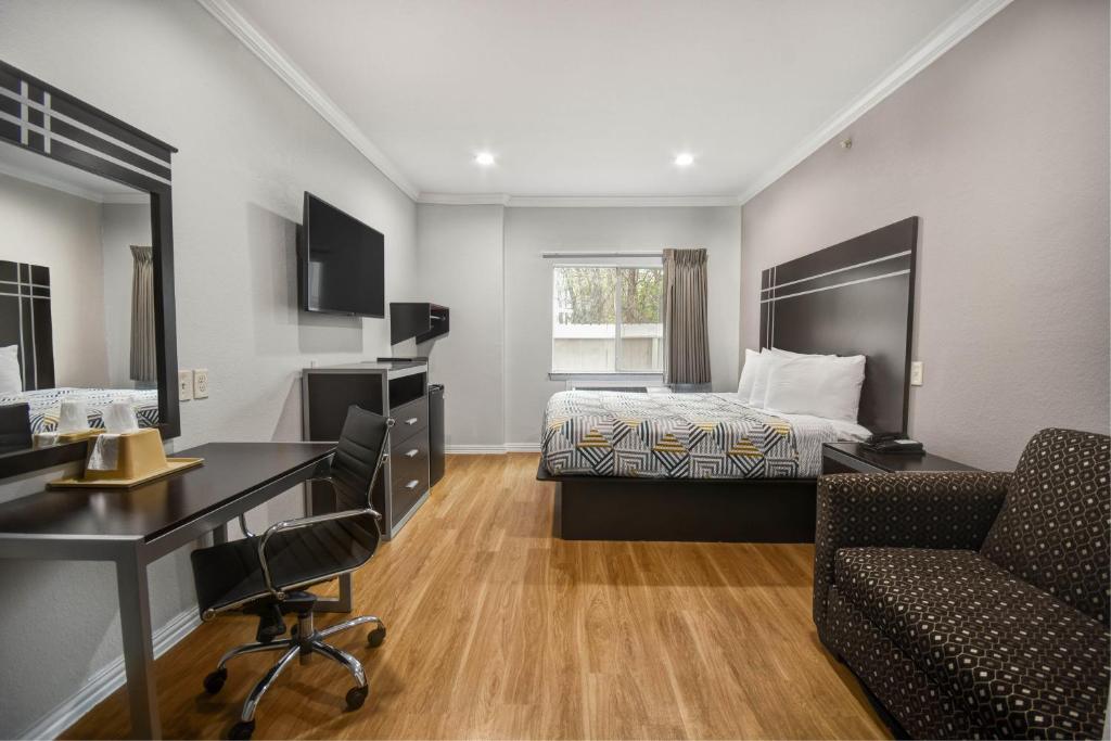 Motel 6 Humble, TX - Houston International Airport photo 2
