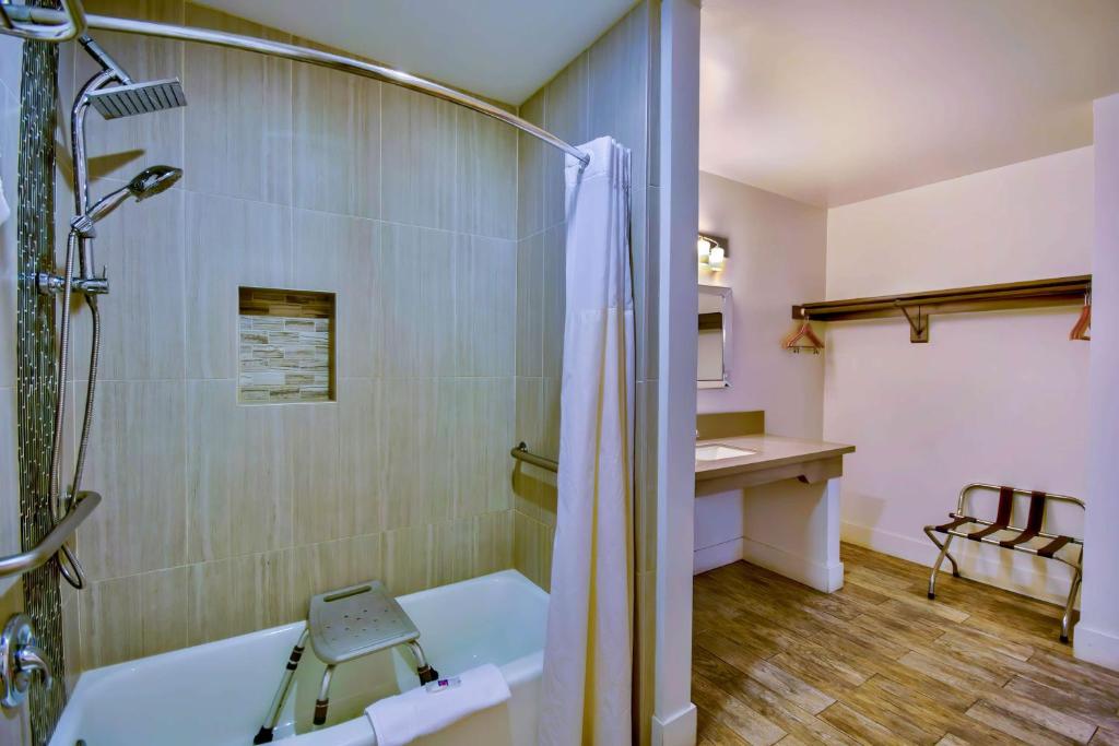 Motel 6-Inglewood, CA photo 3