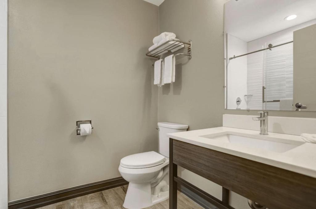 Motel 6 San Diego, CA Airport Harbor photo 3