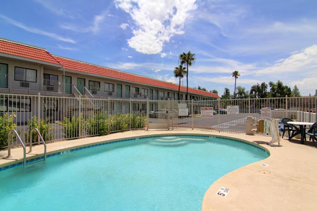 Motel 6-Tempe, AZ - Broadway - ASU photo 4