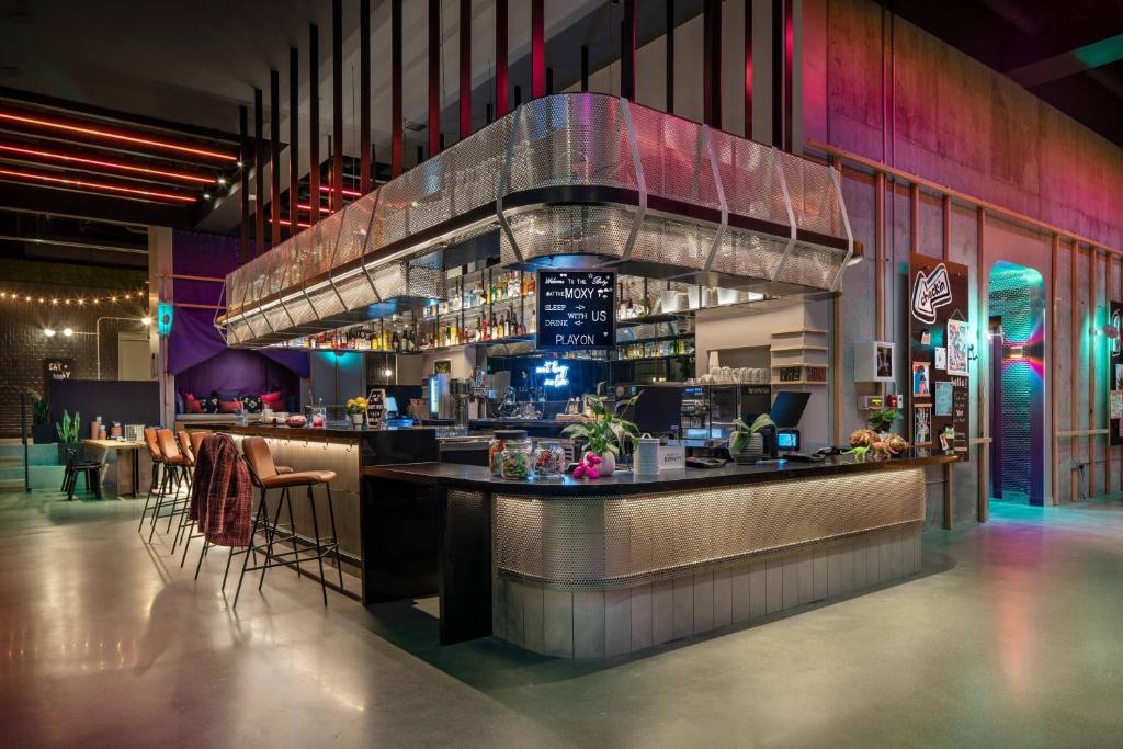 Moxy Portland Downtown photo 4