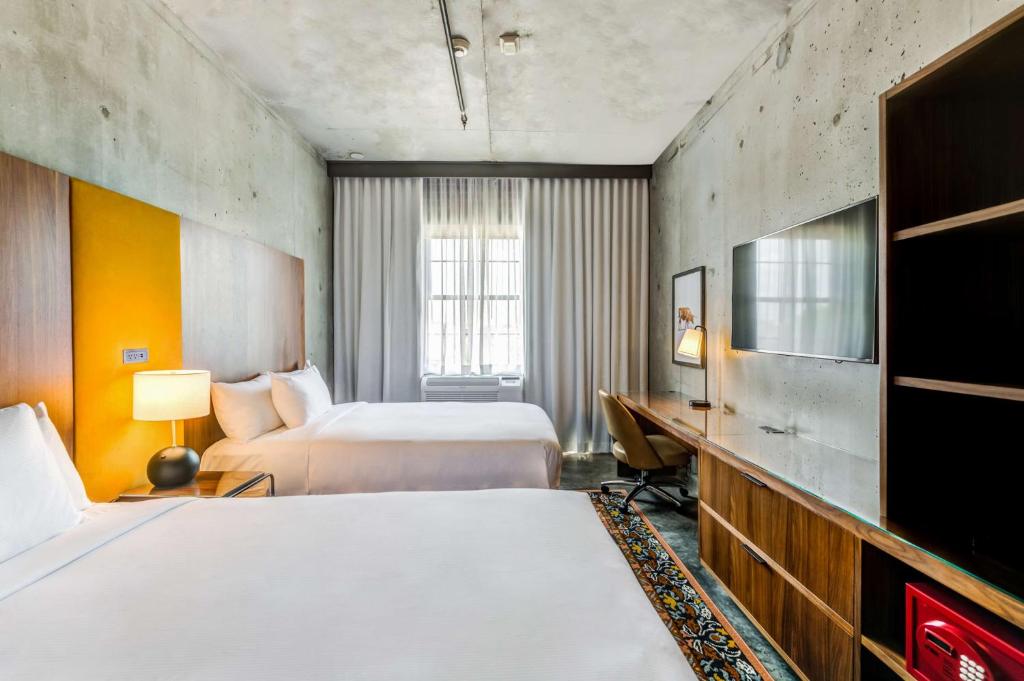 NYLO Las Colinas Hotel, Tapestry Collection by Hilton photo 2