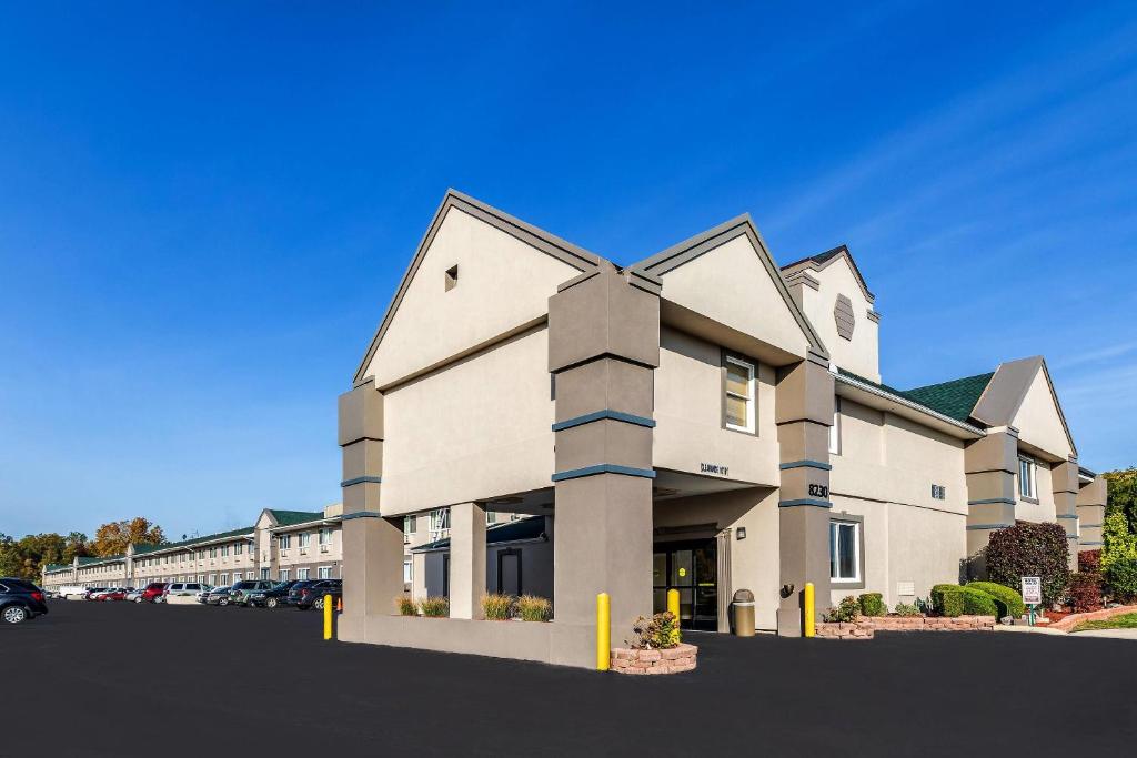 Park Inn by Radisson, Detroit Metro Airport, photo 1