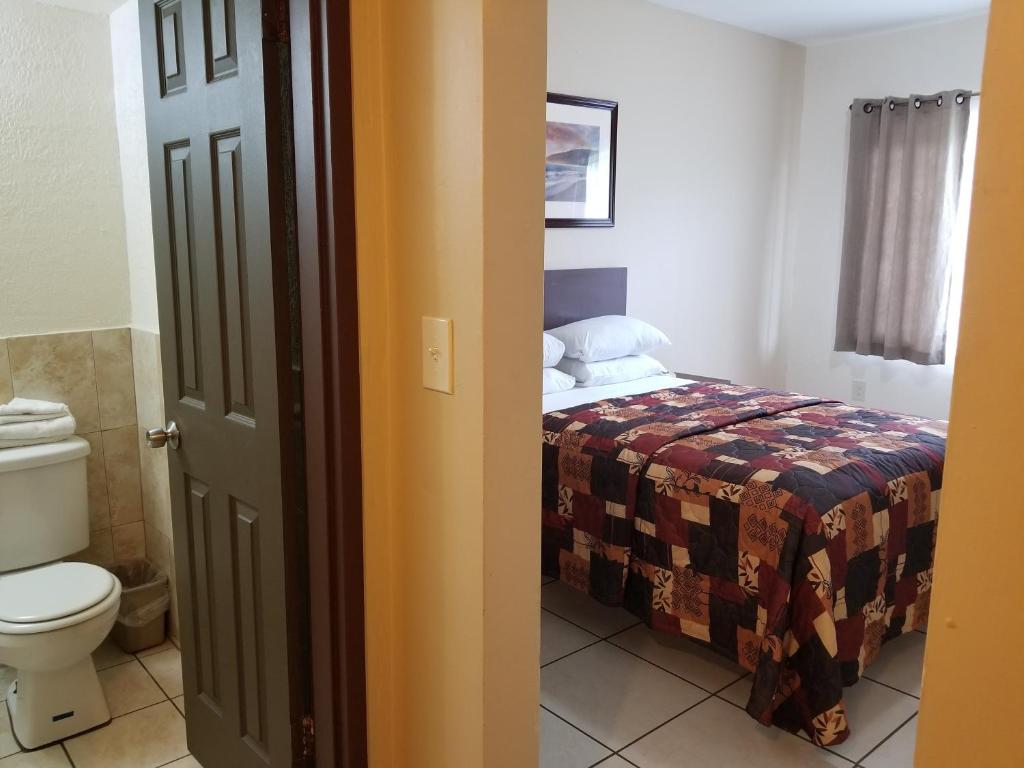 Parkway Inn photo 3