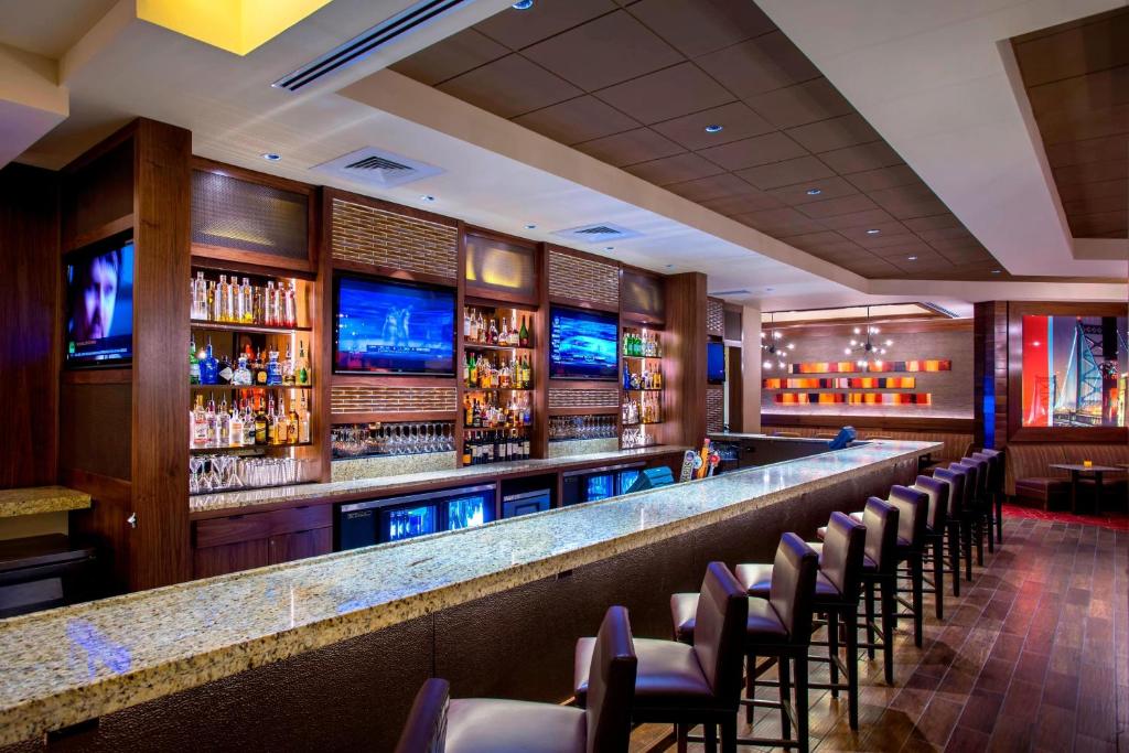 Philadelphia Airport Marriott, photo 1