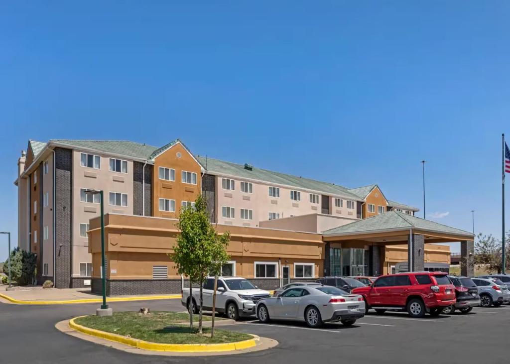 Quality Inn & Suites Denver Airport - Gateway Park, photo 1