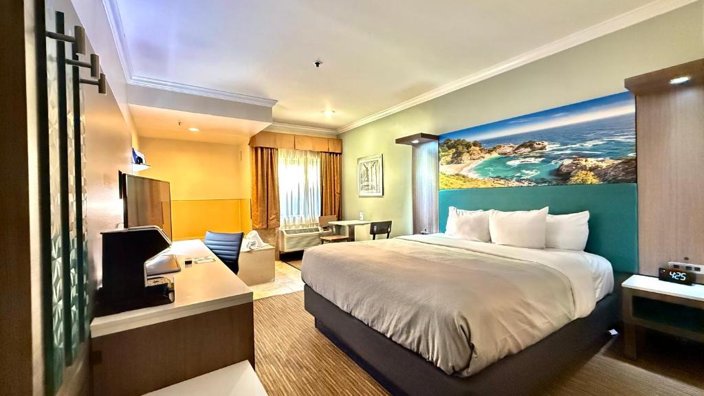 Quality Inn & Suites Los Angeles Airport - Stadium District photo 2