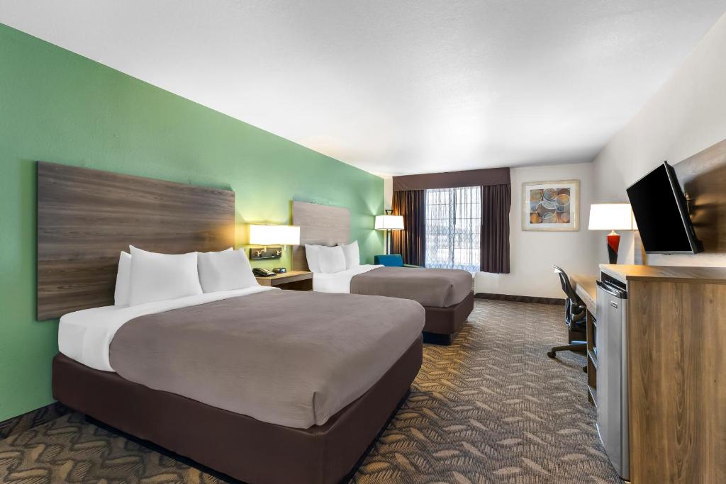 Quality Inn & Suites Salt Lake City Airport West photo 2