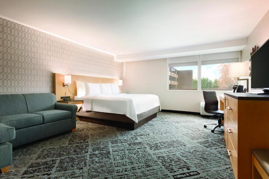 Radisson Hotel Charlotte Airport photo 2