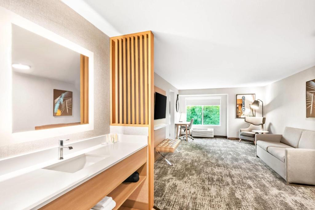 Radisson Hotel Portland Airport photo 3