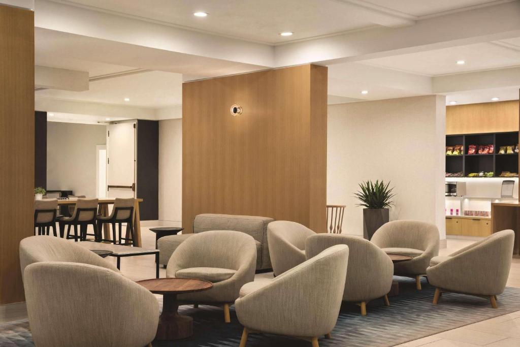 Radisson Hotel Seattle Airport photo 4