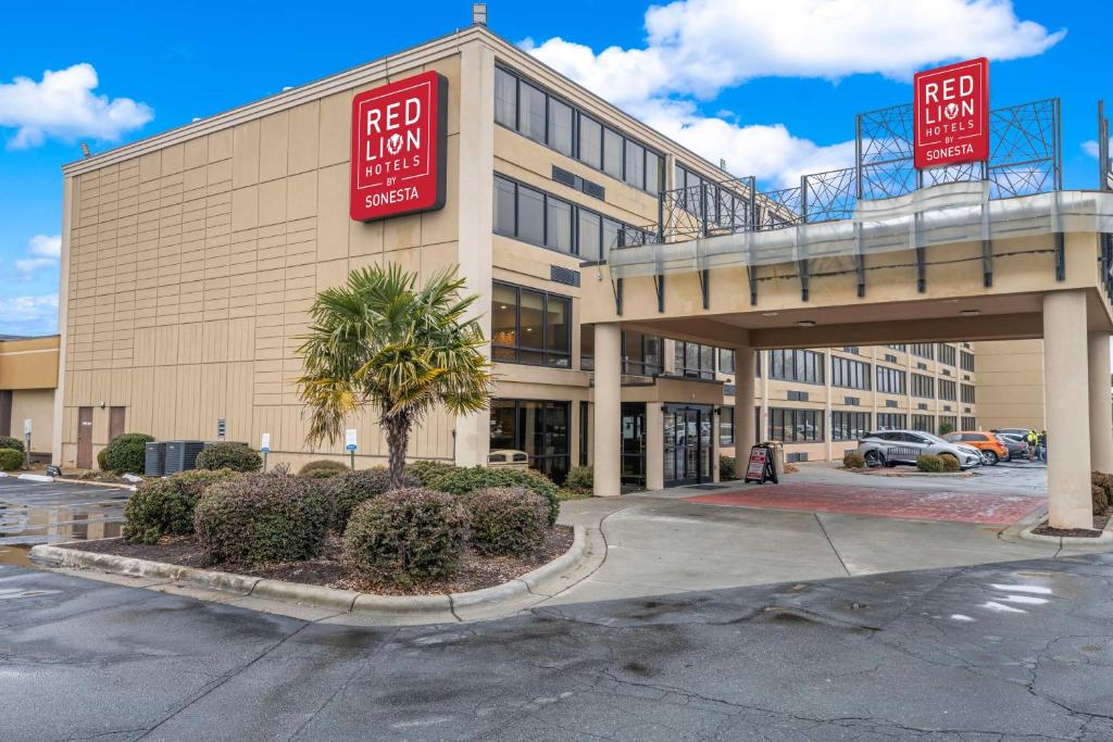 Red Lion Hotel Charlotte, photo 1