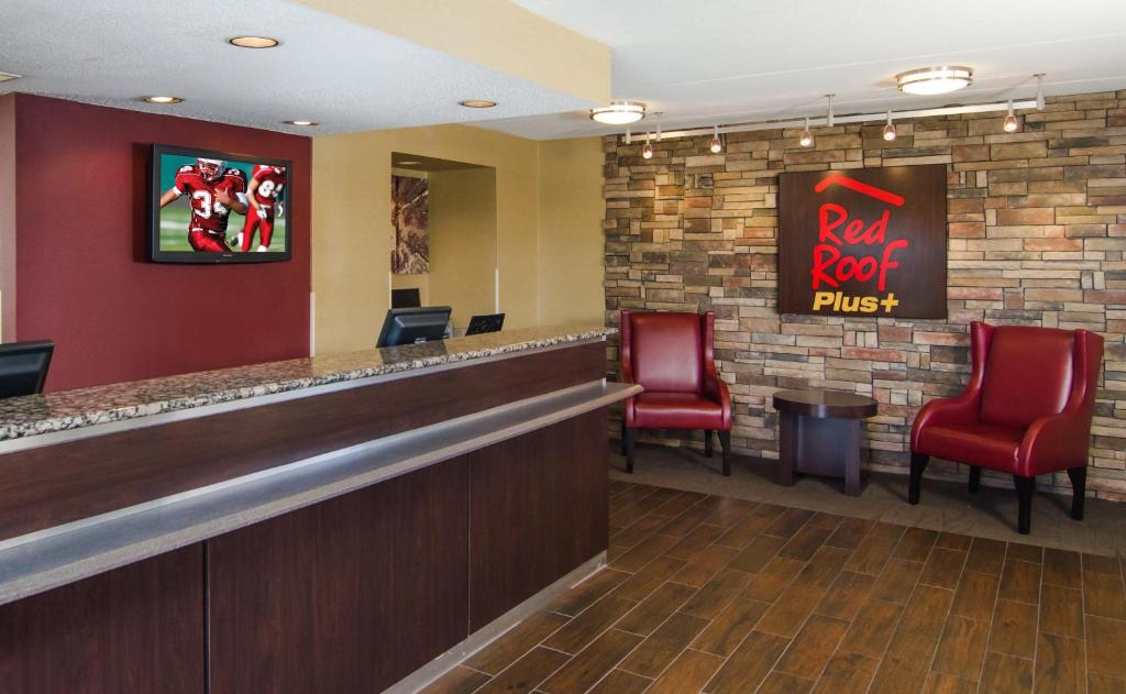Red Roof Inn PLUS+ Baltimore-Washington DC/BWI Airport, photo 1