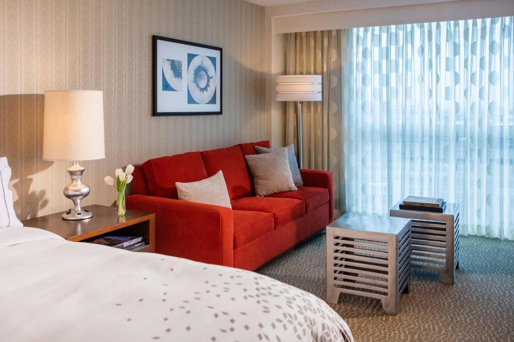 Renaissance Newark Airport Hotel photo 2